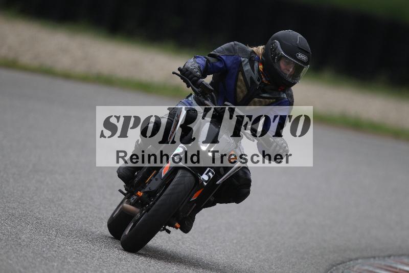 /Archiv-2025/10 23.04.2025 Cornu Master School ADR/gruen-vert/25-1